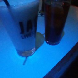 Club UP - Piña colada y pisco