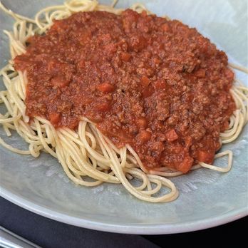 De Arme Duivel - Spaghetti Bolognaise - Belgian Near Me - Antwerp, VAN De Arme Duivel - Spaghetti Bolognaise - Belgian Near Me - Antwerp, VAN