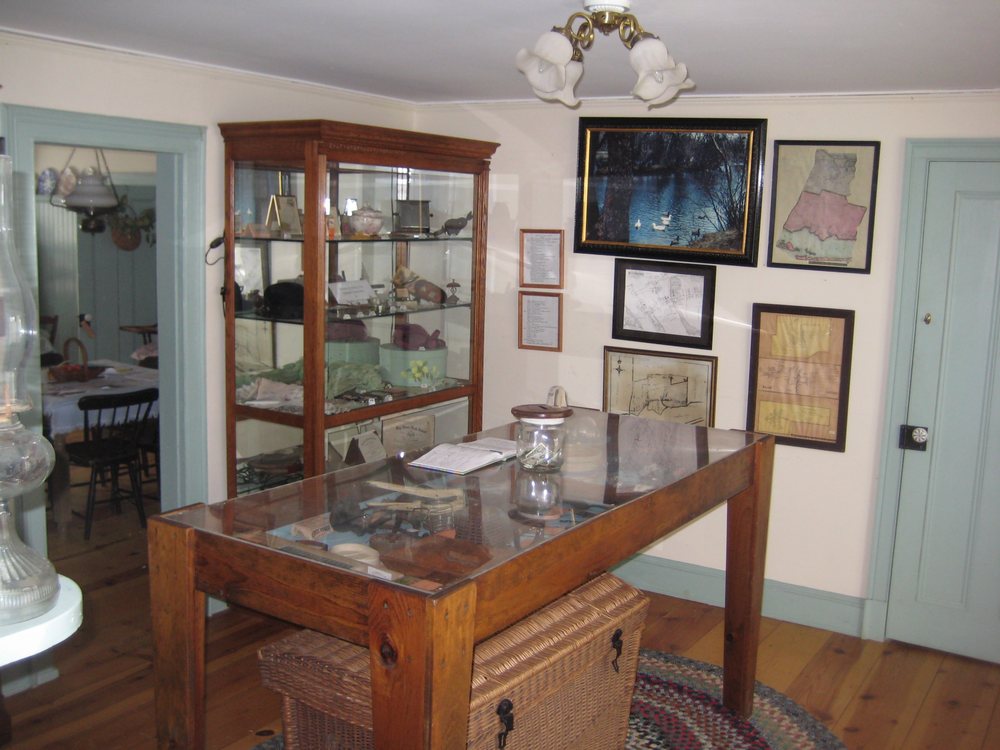 BAY SHORE HISTORICAL SOCIETY Updated August 2024 22 Maple Ave, Bay