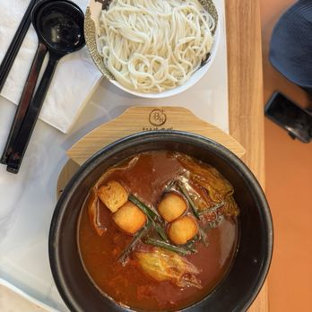 Ten Seconds Yunnan Rice Noodle - Noodles Near Me - Berkeley, California Ten Seconds Yunnan Rice Noodle - Noodles Near Me - Berkeley, California