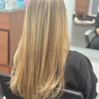 Panache - Full Highlights - Hair Stylists Near Me - Santa Monica, California