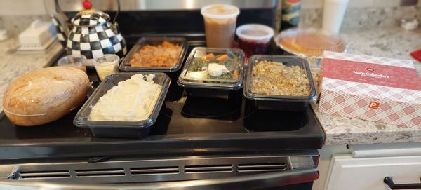 Marie Callender's Restaurant & Bakery by null