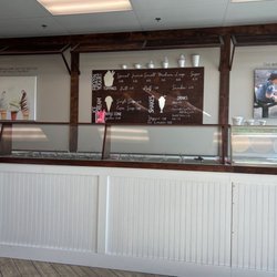 Jon & Bon’s Yogurt Shoppe - Great Little Yogurt Shop!