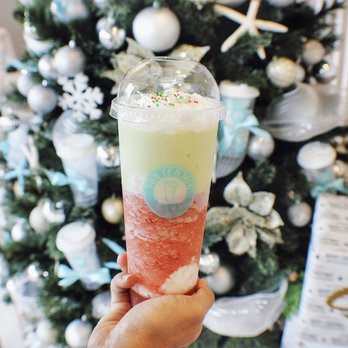 Sun Tea Mix - Christmas Smoothie (Red is the strawberry & green is the avocado!) - Bubble Tea Near Me - Honolulu, Hawaii Sun Tea Mix - Christmas Smoothie (Red is the strawberry & green is the avocado!) - Bubble Tea Near Me - Honolulu, Hawaii