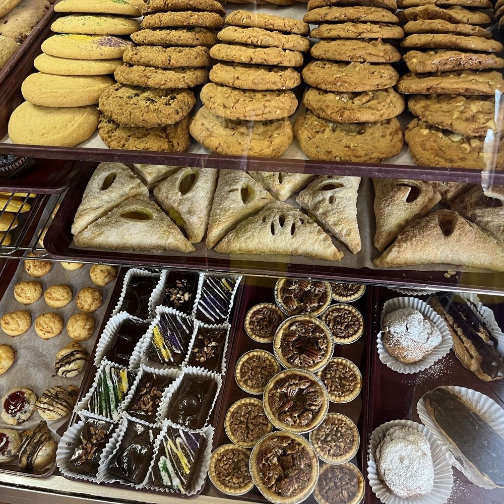 Best Bakery - Cookies and Pastries - Bakeries Near Me - Houma, Louisiana Best Bakery - Cookies and Pastries - Bakeries Near Me - Houma, Louisiana
