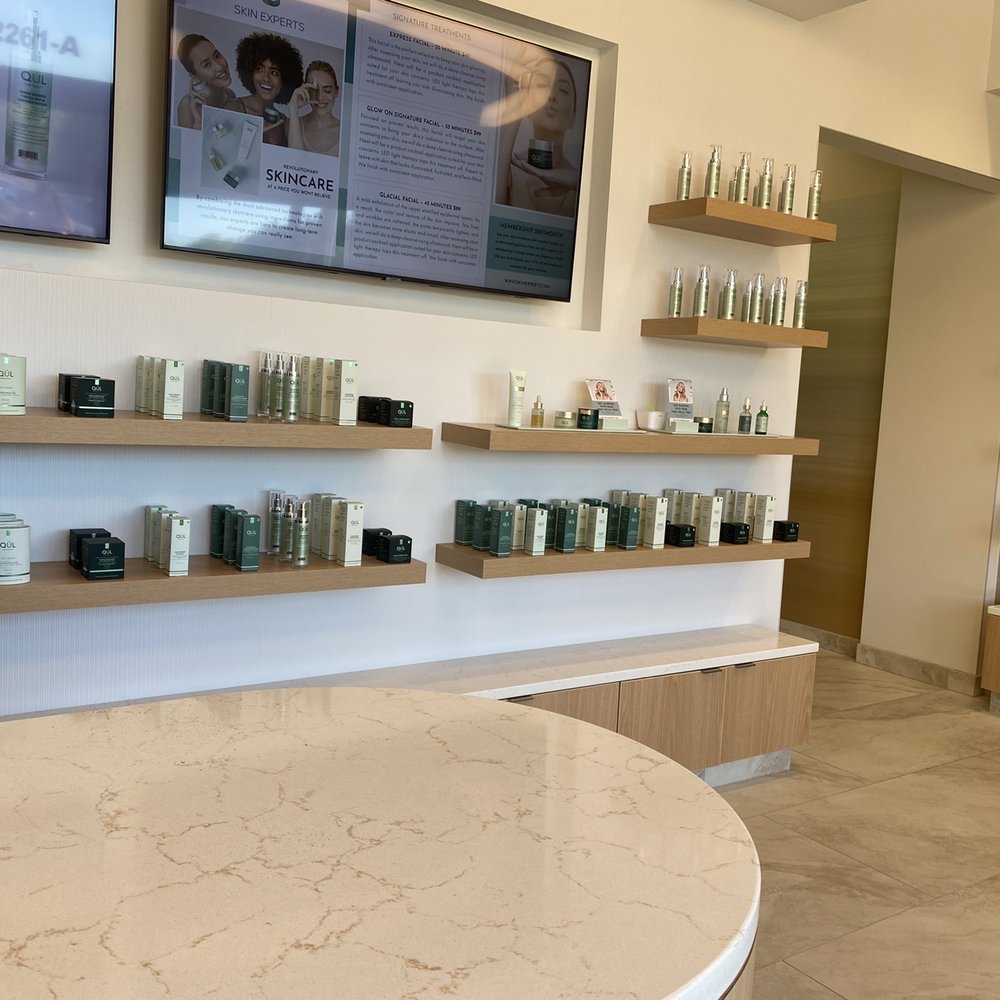 Skin Experts - Lobby waiting area - Skin Care Near Me - Brentwood, California Skin Experts - Lobby waiting area - Skin Care Near Me - Brentwood, California