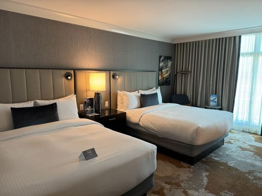 Fairmont Vancouver Airport by null