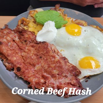 Country Kitchen - Corned Beef Hash - Breakfast & Brunch Near Me - Long Beach, California