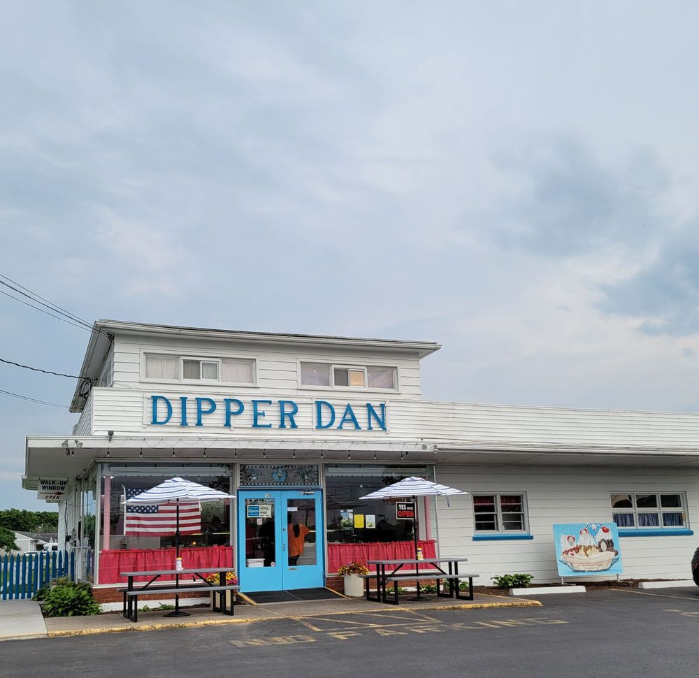 Dipper Dan Logo