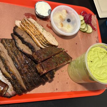 Barbs B Q - 2 lbs Brisket, 1 sausage link, 1/2 lb turkey, 2 pork ribs, quart of green spaghett, upside down pineapple cobbler. - Barbeque Near Me - Lockhart, Texas