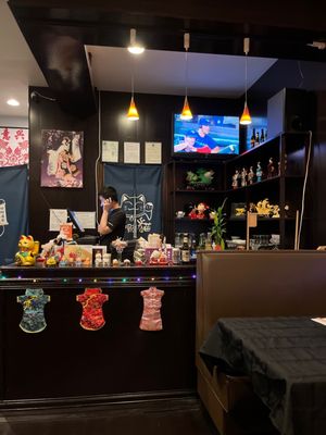 Mizu - Sushi & Hibachi Restaurant by null