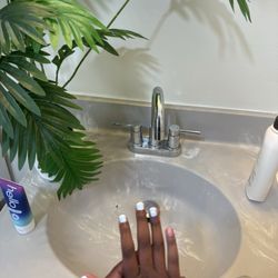 Nail Trix