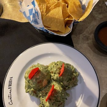 Cantina Frida - Guac and chips - New Mexican Cuisine Near Me - Beverly Hills, California