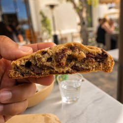 Neighborly - Salted Chicolate Chip Cookie