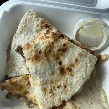 El Rinconcito Sabroso - Steak Qusadilla steak - Latin American Near Me - Elizabeth, New Jersey