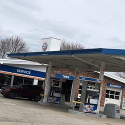 Glotzbecker's Gulf & Service Center