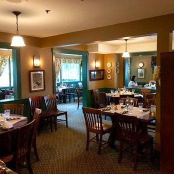 The Common Man Restaurant - The seating - American Near Me - Lincoln, New Hampshire The Common Man Restaurant - The seating - American Near Me - Lincoln, New Hampshire