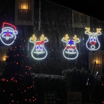 Santa's Claus-et - Home Decor Near Me - Gatlinburg, Tennessee Santa's Claus-et - Home Decor Near Me - Gatlinburg, Tennessee
