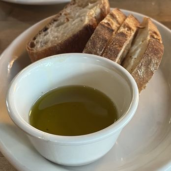 Pizzeria Bianco - Bread & olive oil - Pizza Near Me - Phoenix, Arizona