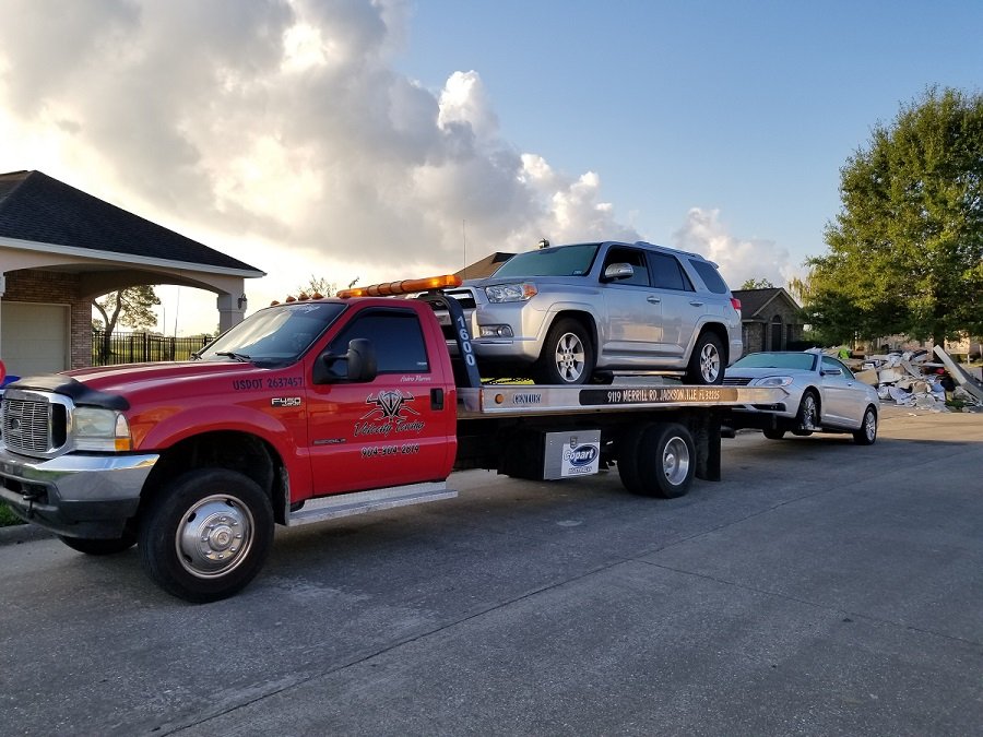VELOCITY TOWING Updated September 2024 16 Photos 9119 Merrill Rd
