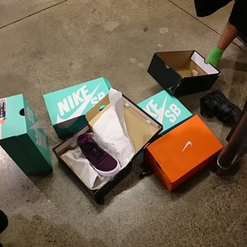 Nike Factory Store - Petaluma - Seven pair later, and still nothing. :/ - Outlet Stores Near Me - Petaluma, California Nike Factory Store - Petaluma - Seven pair later, and still nothing. :/ - Outlet Stores Near Me - Petaluma, California