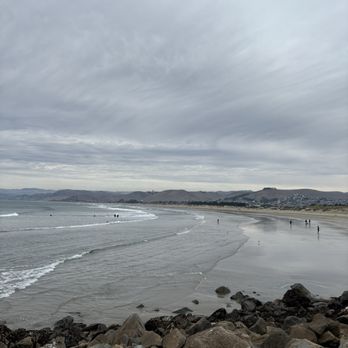 Morro Bay Rock - Morro Rock Beach - Beaches Near Me - Morro Bay, California