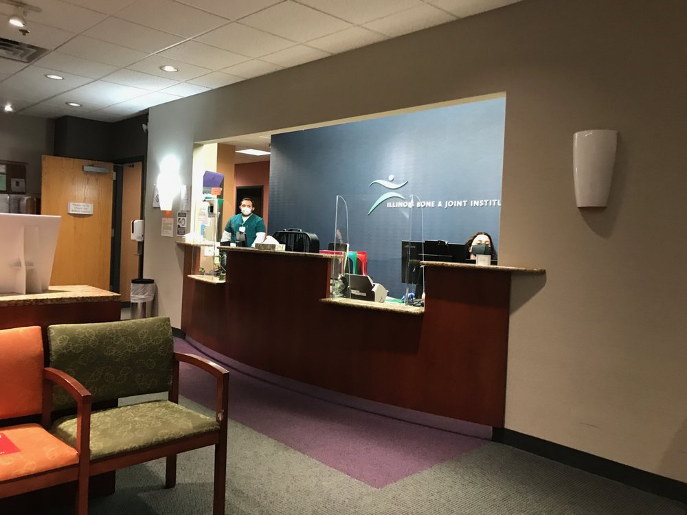 ILLINOIS BONE & JOINT INSTITUTE BANNOCKBURN 2101 Waukegan Rd