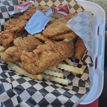 Huff N’ Puff Drive In - Chicken tenders and fries - yummy - Burgers Near Me - Randle, Washington Huff N’ Puff Drive In - Chicken tenders and fries - yummy - Burgers Near Me - Randle, Washington