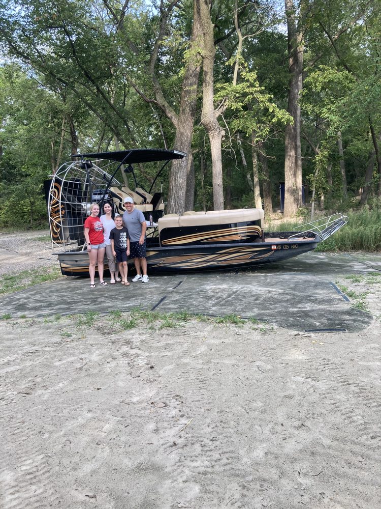Social spots from Stinger Airboat Rides