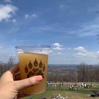 Bear Chase - Breweries Near Me - Bluemont, Virginia Bear Chase - Breweries Near Me - Bluemont, Virginia