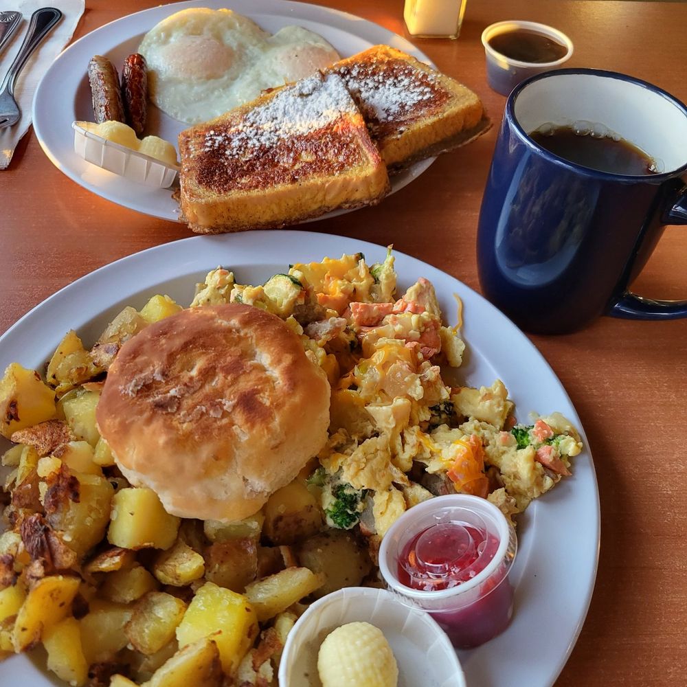 The Cup - Salmon scramble and French toast - Breakfast & Brunch Near Me - Port Townsend, Washington The Cup - Salmon scramble and French toast - Breakfast & Brunch Near Me - Port Townsend, Washington