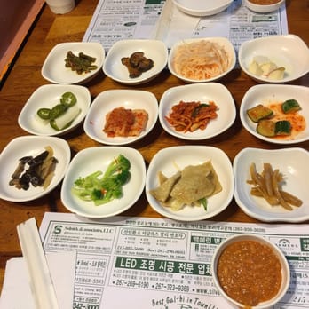 Kim's Restaurant - lots of side dishes, 12 total - Korean Near Me - Philadelphia, Pennsylvania Kim's Restaurant - lots of side dishes, 12 total - Korean Near Me - Philadelphia, Pennsylvania