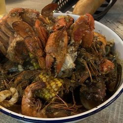 The Crab Shack - Seafood Boil