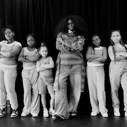 Maraya Performing Arts - Maraya Students with Grammy-Award winning artist, CIARA