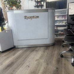 Royal Nails