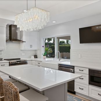 Celtic Home Gallery - White & Bright Kitchen 1 - General Contractors Near Me - Jupiter, Florida Celtic Home Gallery - White & Bright Kitchen 1 - General Contractors Near Me - Jupiter, Florida