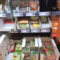 Lidl - Schönes Angebot vegetarischer Gerichte und Speisen, umfangreicher als in Germania
