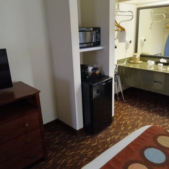 Super 8 by Wyndham Clovis - They have everything you need, including a hairdryer with umph. - Hotels Near Me - Clovis, New Mexico