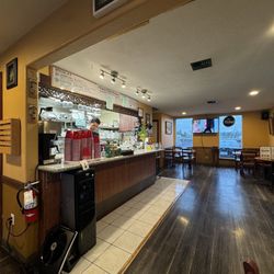 Nisa's Thai Kitchen - Inside view