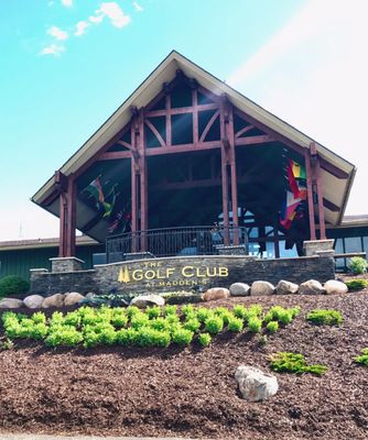 Madden's On Gull Lake by null