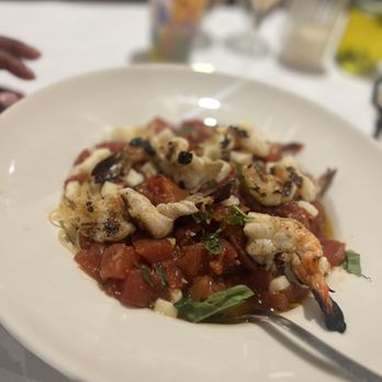Palermo's 95th - a plate of food with shrimp and tomato sauce - Italian Near Me - Oak Lawn, Illinois Palermo's 95th - a plate of food with shrimp and tomato sauce - Italian Near Me - Oak Lawn, Illinois