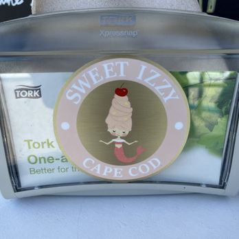 Sweet Izzy - Ice Cream & Frozen Yogurt Near Me - Harwich, Massachusetts Sweet Izzy - Ice Cream & Frozen Yogurt Near Me - Harwich, Massachusetts