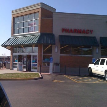 Walgreens - the front of a pharmacy store - Drugstores Near Me - Suffolk, Virginia Walgreens - the front of a pharmacy store - Drugstores Near Me - Suffolk, Virginia