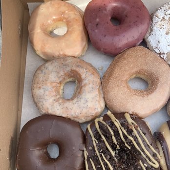 Dun-Well Doughnuts - Glazed, blueberry, lemon poppy, cinnamon, chocolate glazed and chocolate peanut butter cookie. - Donuts Near Me - Brooklyn, New York Dun-Well Doughnuts - Glazed, blueberry, lemon poppy, cinnamon, chocolate glazed and chocolate peanut butter cookie. - Donuts Near Me - Brooklyn, New York