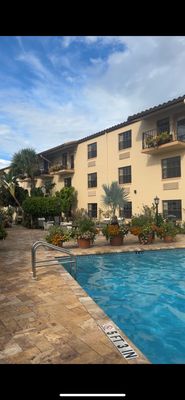 Inn On The Lakes by null