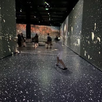 Telus Spark Science Centre - Museums Near Me - Calgary, Alberta