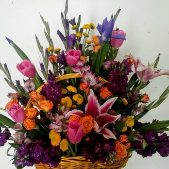 Blumen Luneas - The Amazing love bouquet is out #1 seller for good reason. It long lasting and stunning. Thank you for years of support love you Anderson ca - Floral Designers Near Me