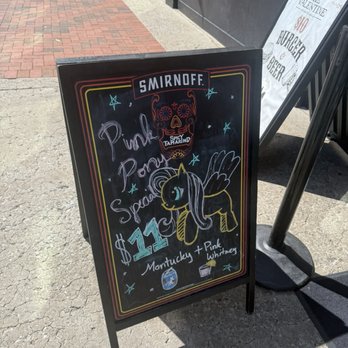 The Valentine - Drink special - Bars Near Me - Nashville, Tennessee The Valentine - Drink special - Bars Near Me - Nashville, Tennessee