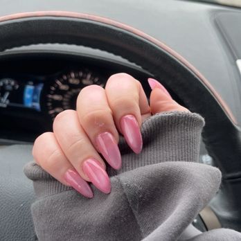 Nice One Nails - Cat eye! - Nail Salons Near Me - Van Buren Twp, Michigan