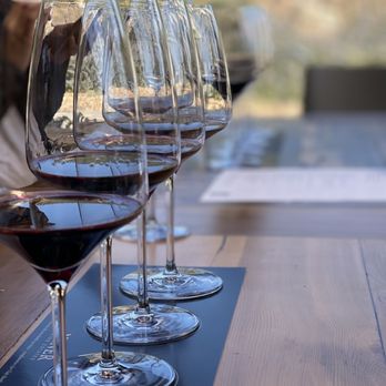 Niner Wine Estates - Wine Tasting Room Near Me - Paso Robles, California Niner Wine Estates - Wine Tasting Room Near Me - Paso Robles, California